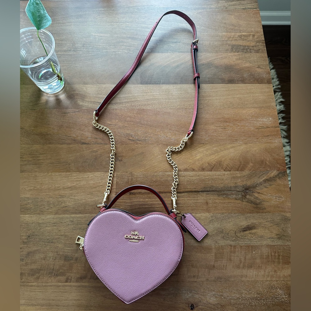 Coach Heart Purse OFFERS WELCOME 💕